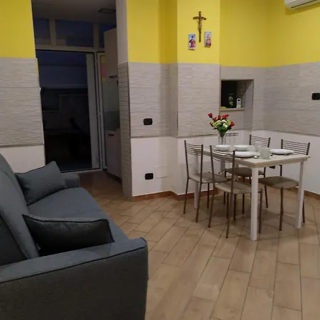 Casa Carlo Rome